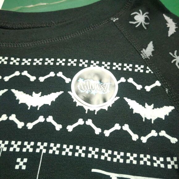 Glow in the Dark Jack-o-lantern Long Sleeve w/ Double Sided Graphics Juniors Med - Picture 4 of 6